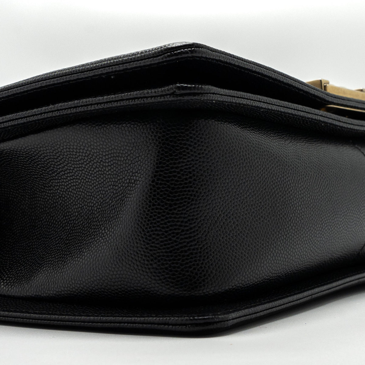 chanel-medium-classic-boy-bag-caviar-black-ghw