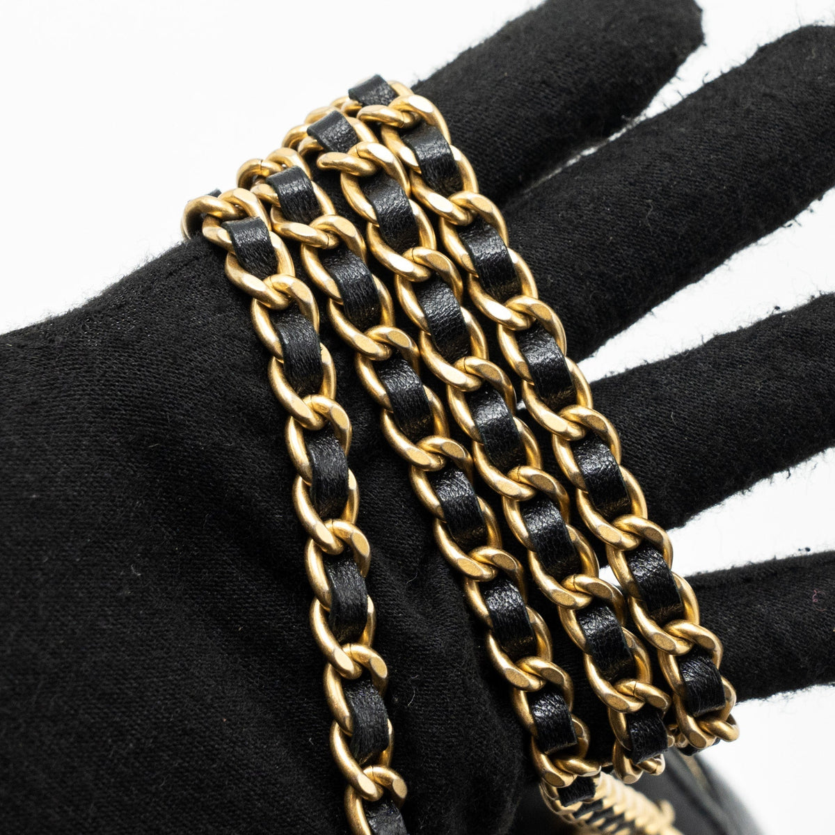 chanel-top-handle-mini-vanity-lambskin-black-ghw