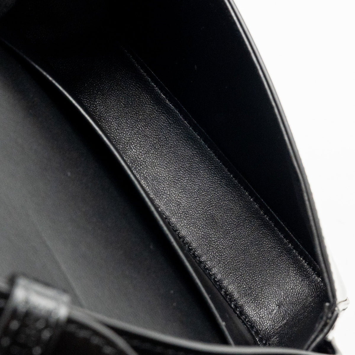 celine-triomphe-shoulder-bag-shiny-calfskin-black-ghw-2