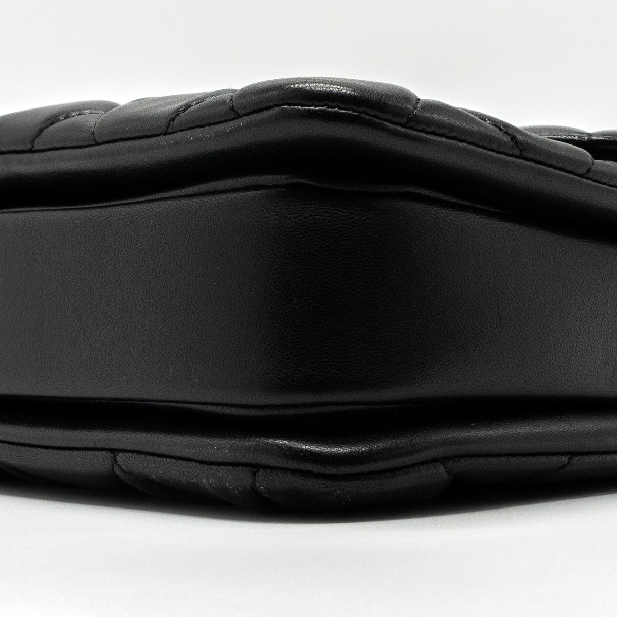 chanel-medium-trendy-cc-lambskin-black-ghw