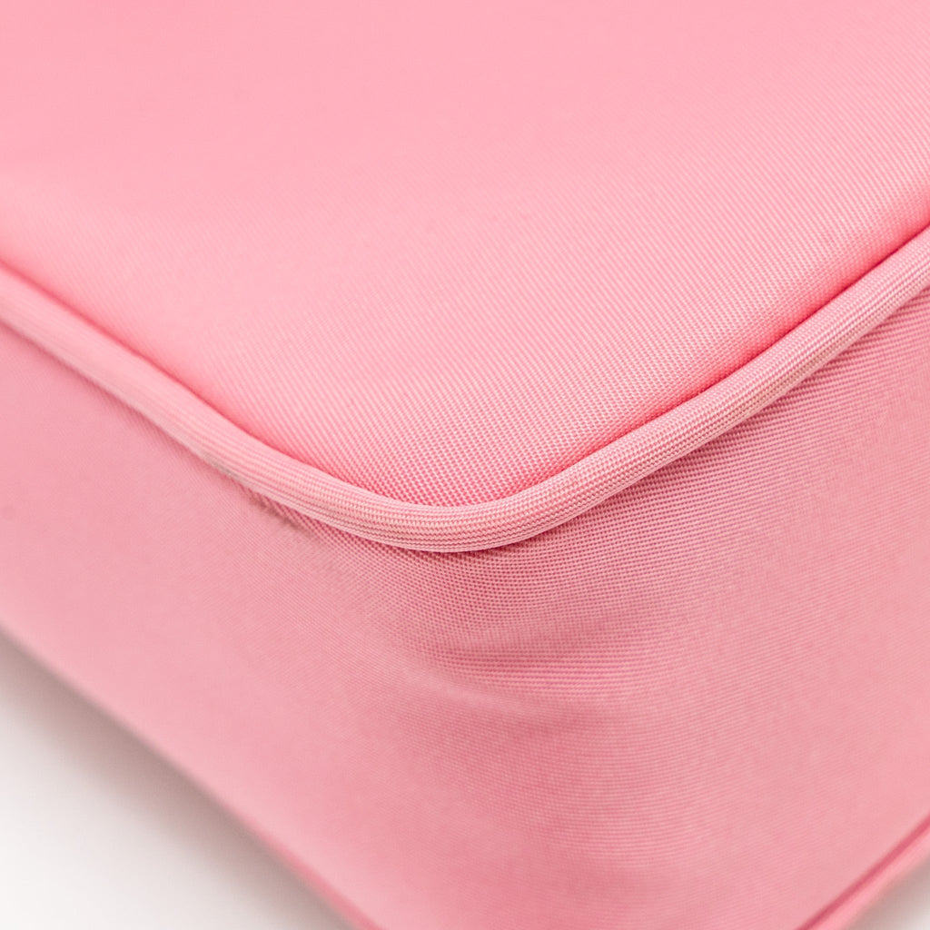 prada-re-edition-2000-mini-bag-re-nylon-pink-shw-copy