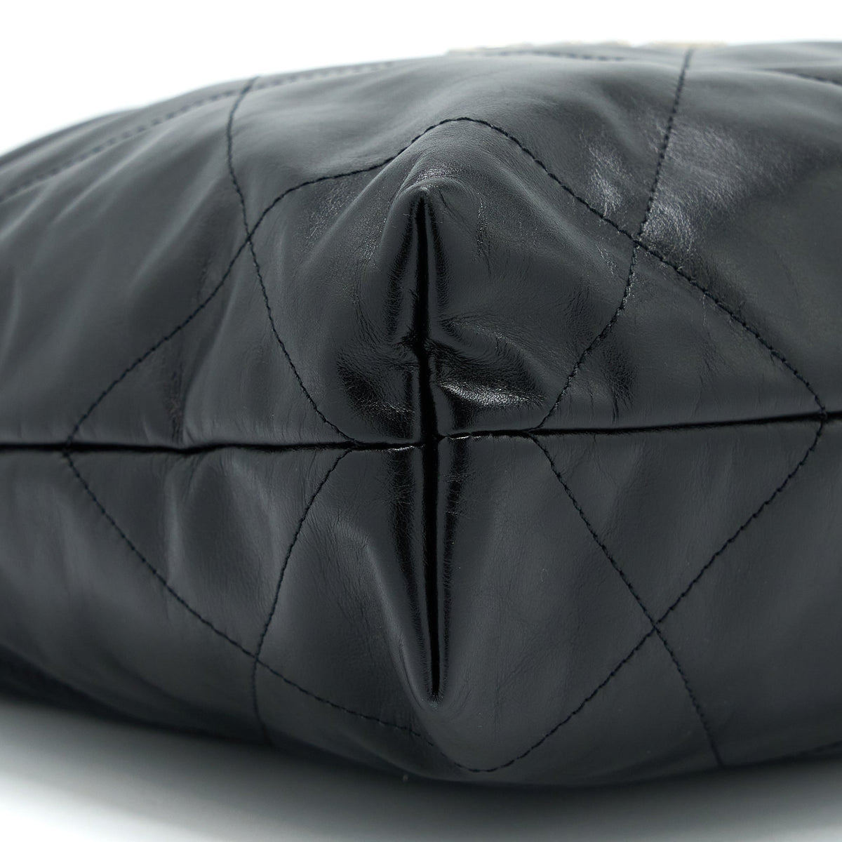 chanel-small-22-bag-calfskin-black-shwmicrochip