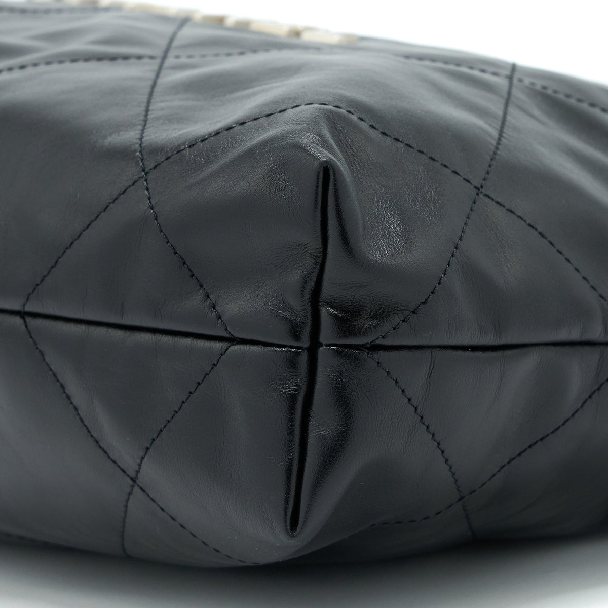 chanel-small-22-bag-calfskin-black-shwmicrochip
