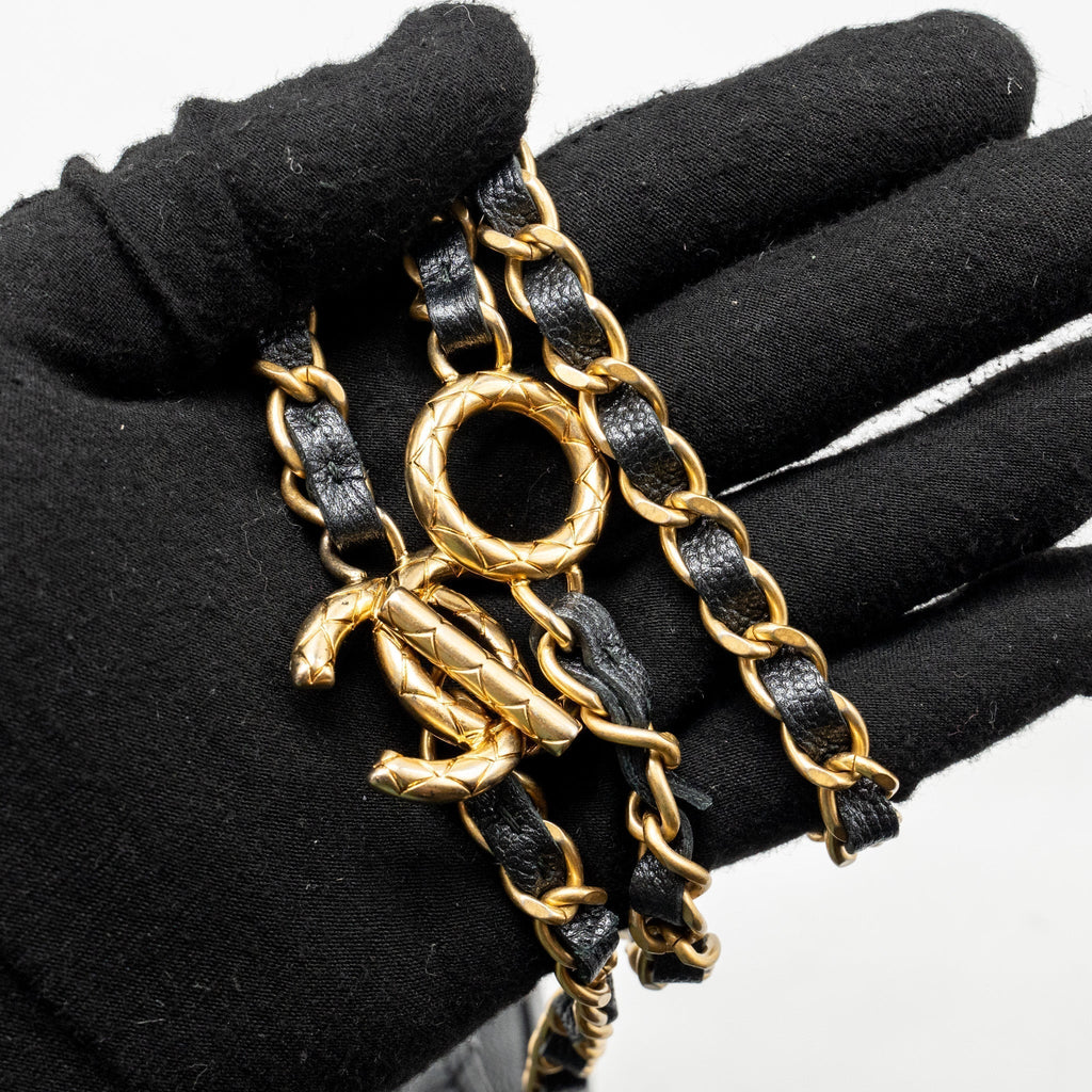 chanel-23b-wallet-on-chain-with-adjustable-chain-caviar-black-ghw-microchip-copy