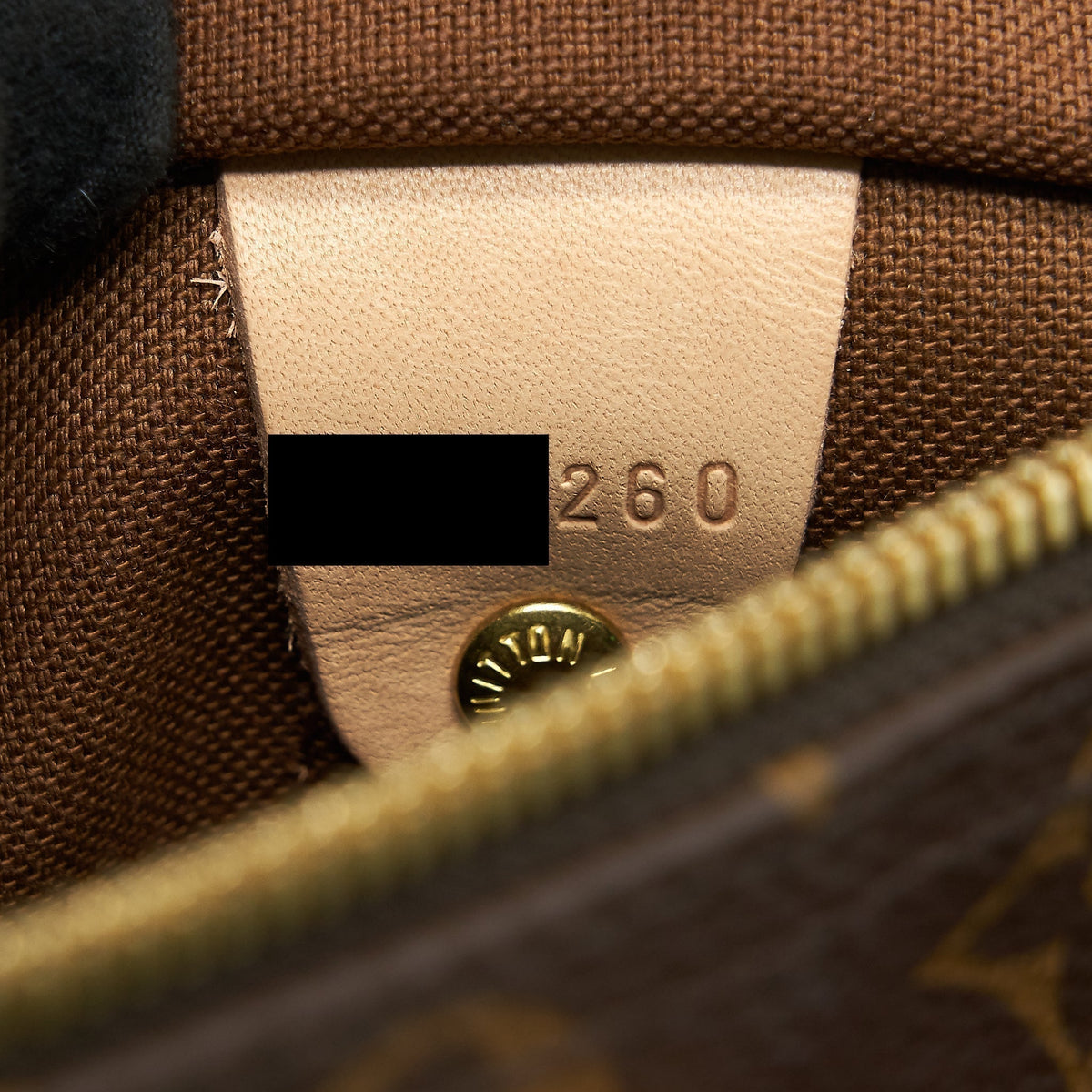 louis-vuitton-speedy-25-bandouliere-monogram-canvas-1
