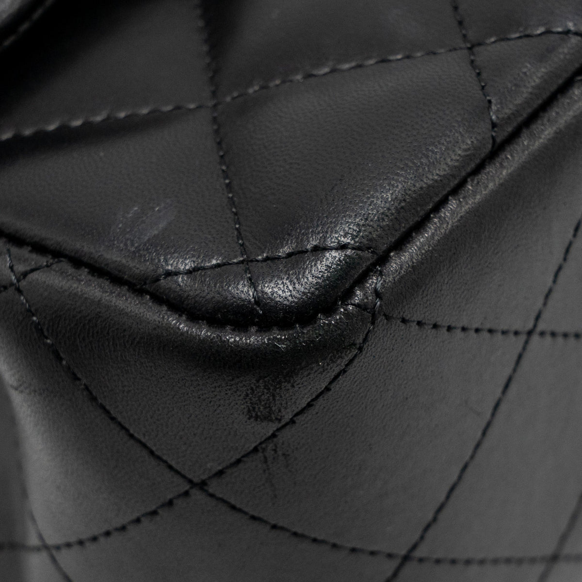 chanel-jumbo-classic-double-flap-bag-lambskin-so-black-copy