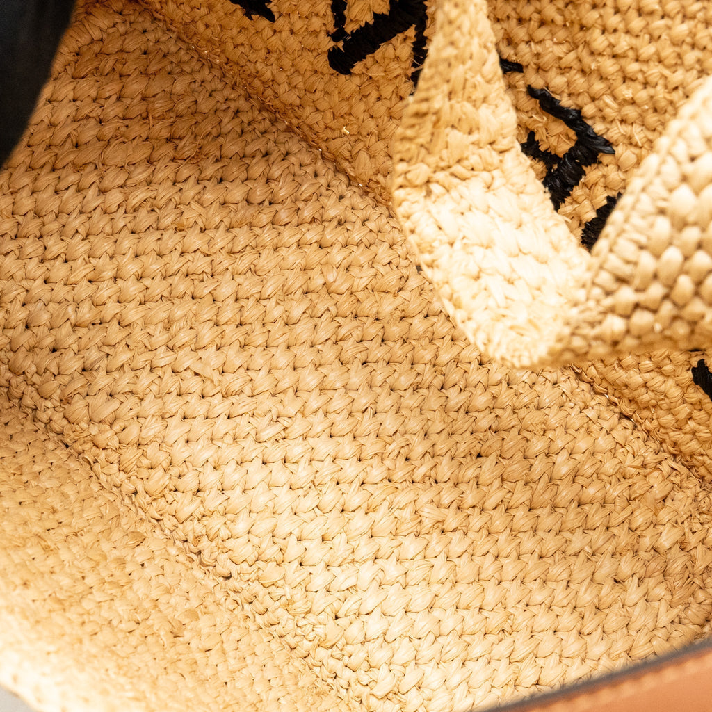 loewe-small-font-tote-bag-raffia-calfskin-natural-ghw