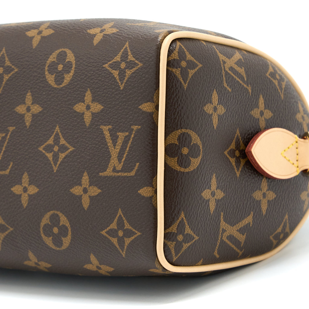 louis-vuitton-speedy-bandouliere-20-monogram-canvas-black-strap-1