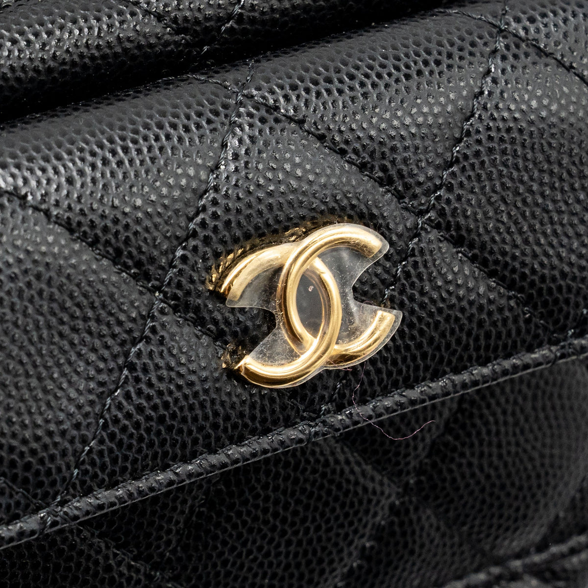 chanel-23b-round-clutch-caviar-black-lghwmicrochip