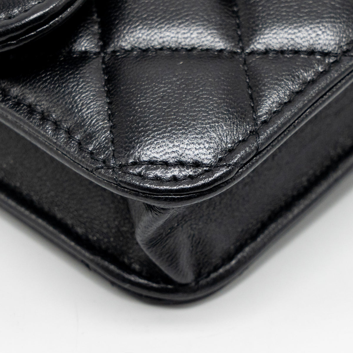 chanel-mini-top-handle-flap-coin-purse-with-chain-lambskin-black-lghw