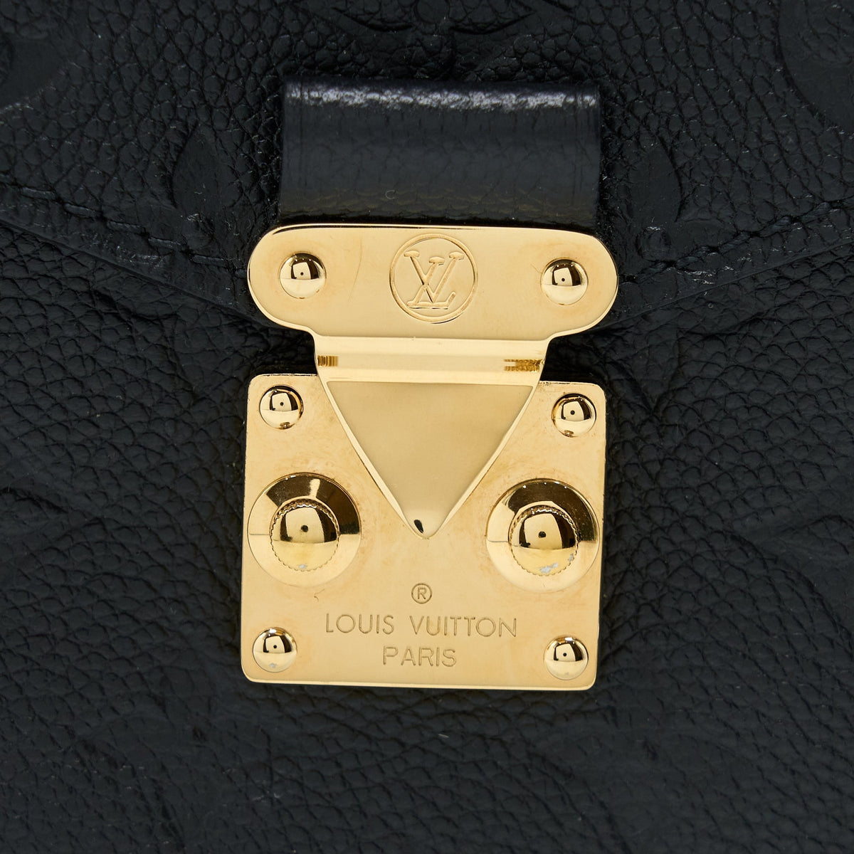 louis-vuitton-pochette-metis-monogram-empriente-black-ghw