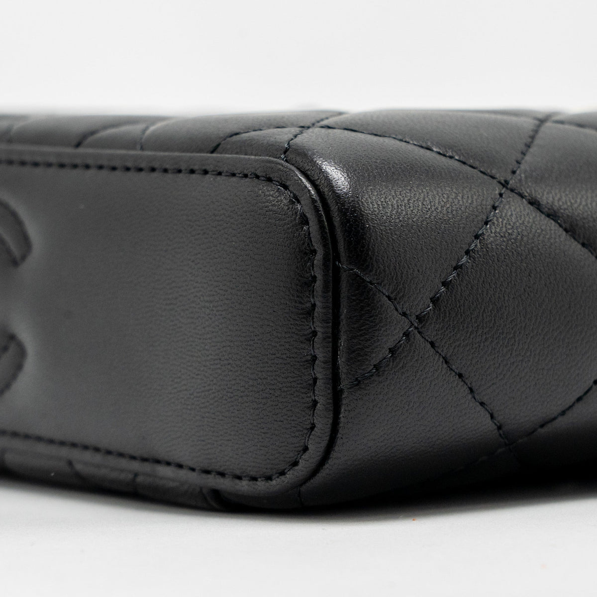 chanel-small-vanity-clutch-with-detail-chain-caviar-black-ghw-microchip-copy