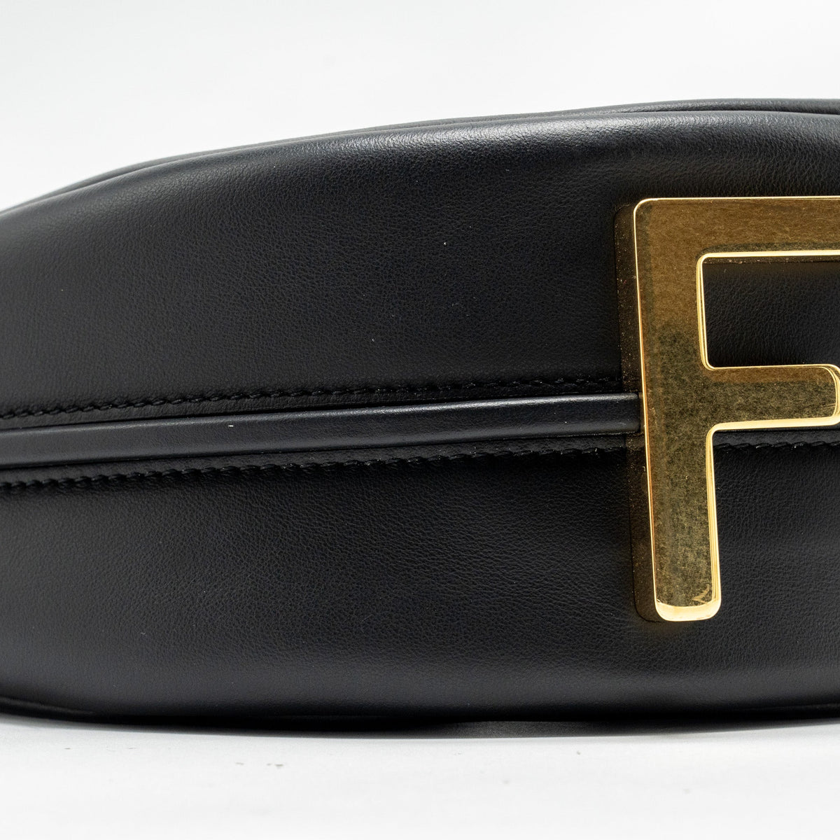 fendi-small-fendigraphy-bag-calfskin-black-ghw