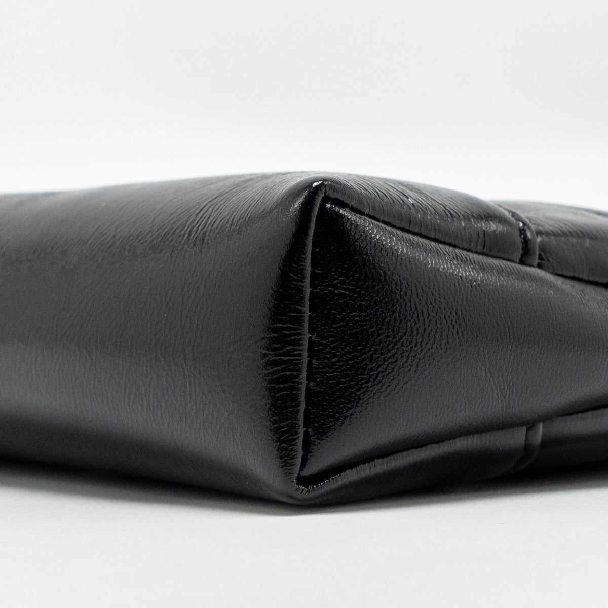 chanel-mini-31-clutch-with-chain-shiny-lambskin-black-lghw-microchip-copy