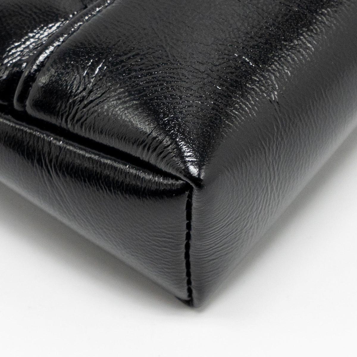 chanel-mini-31-clutch-with-chain-shiny-lambskin-black-lghw-microchip-copy