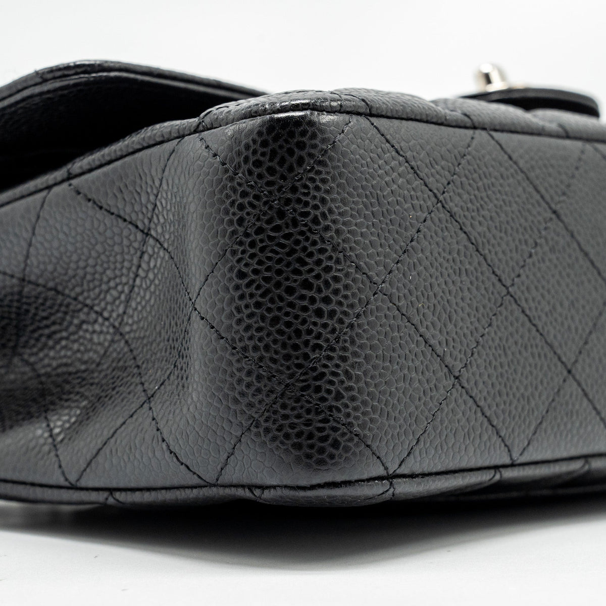 chanel-medium-classic-double-flap-bag-caviar-black-shw-8