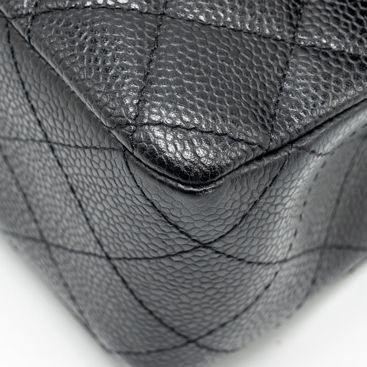 chanel-medium-classic-double-flap-bag-caviar-black-shw-8