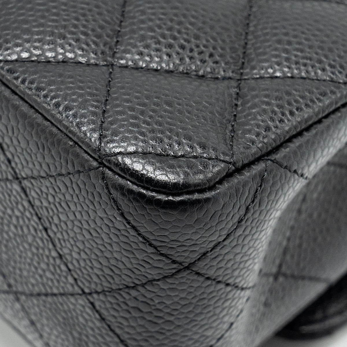 chanel-medium-classic-double-flap-bag-caviar-black-shw-8