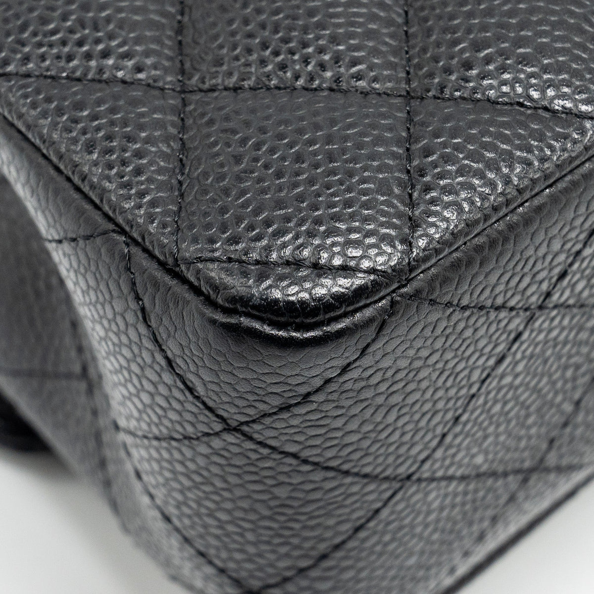 chanel-medium-classic-double-flap-bag-caviar-black-shw-8