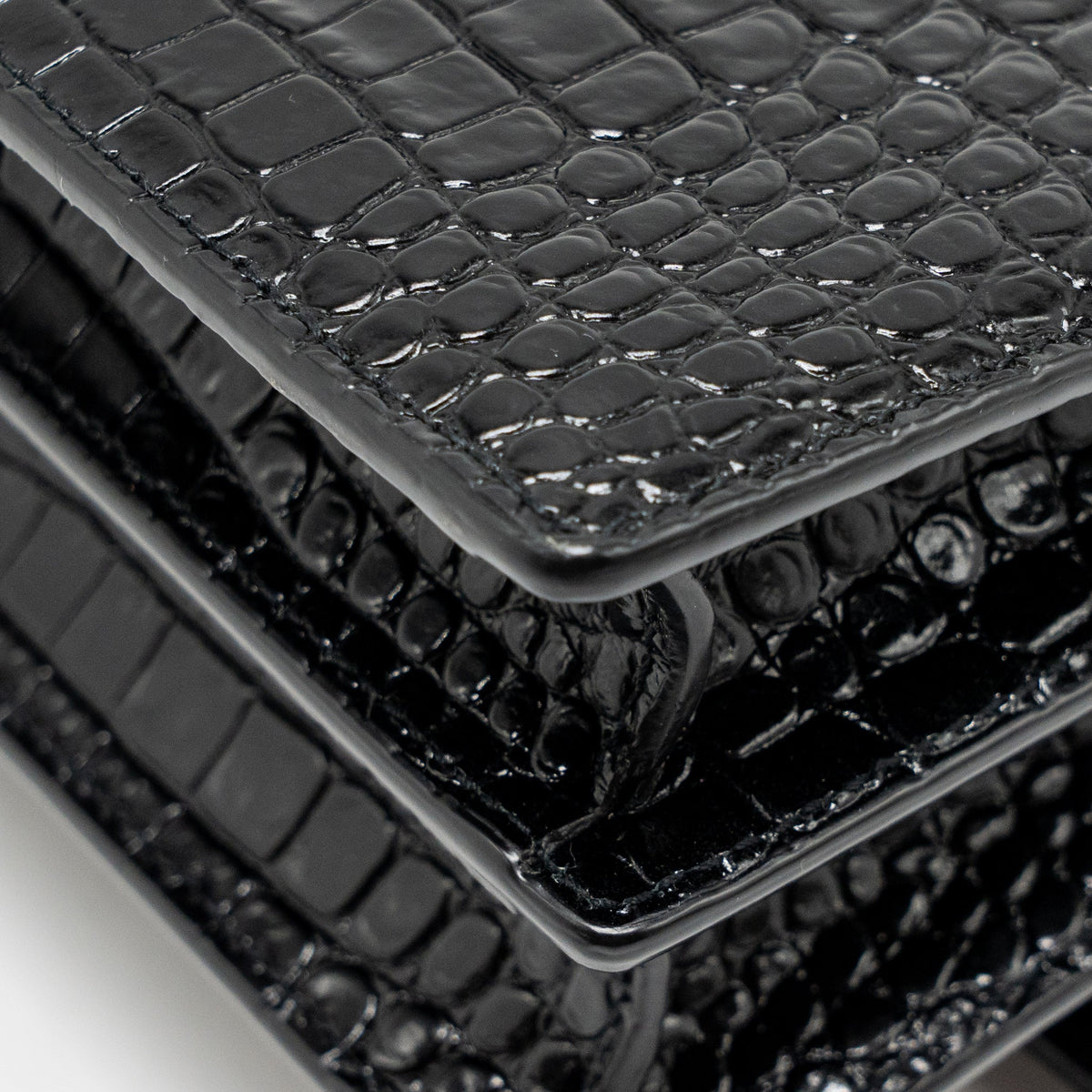 saint-laurent-ysl-sunset-medium-crocodile-embossed-calfskin-black-ghw