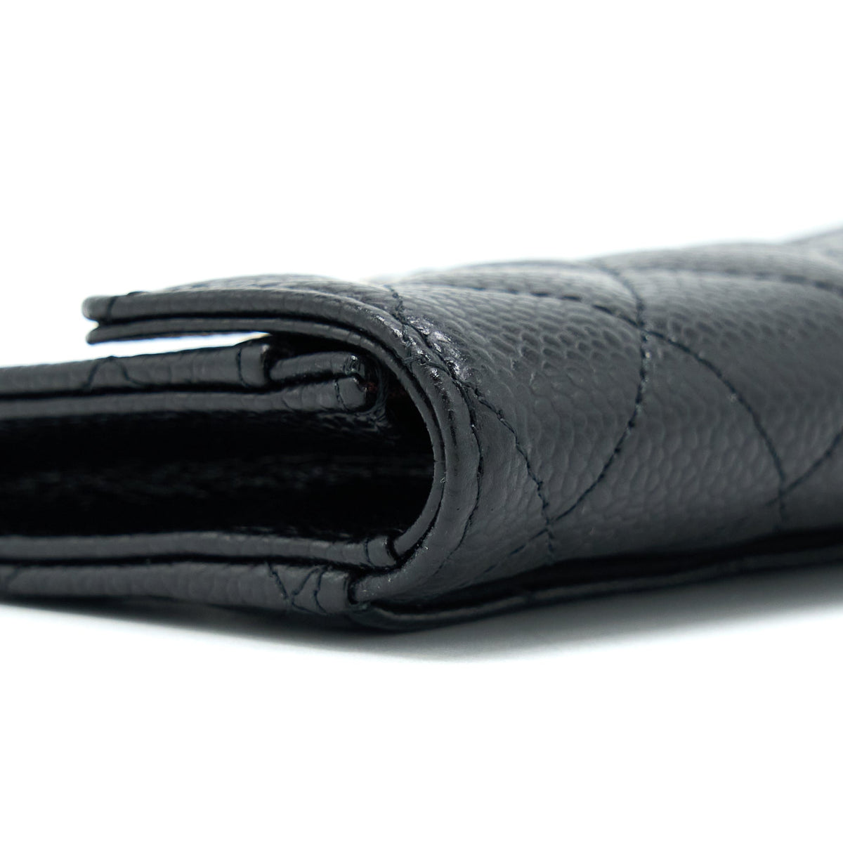 chanel-classic-flap-card-holder-caviar-black-shw-2