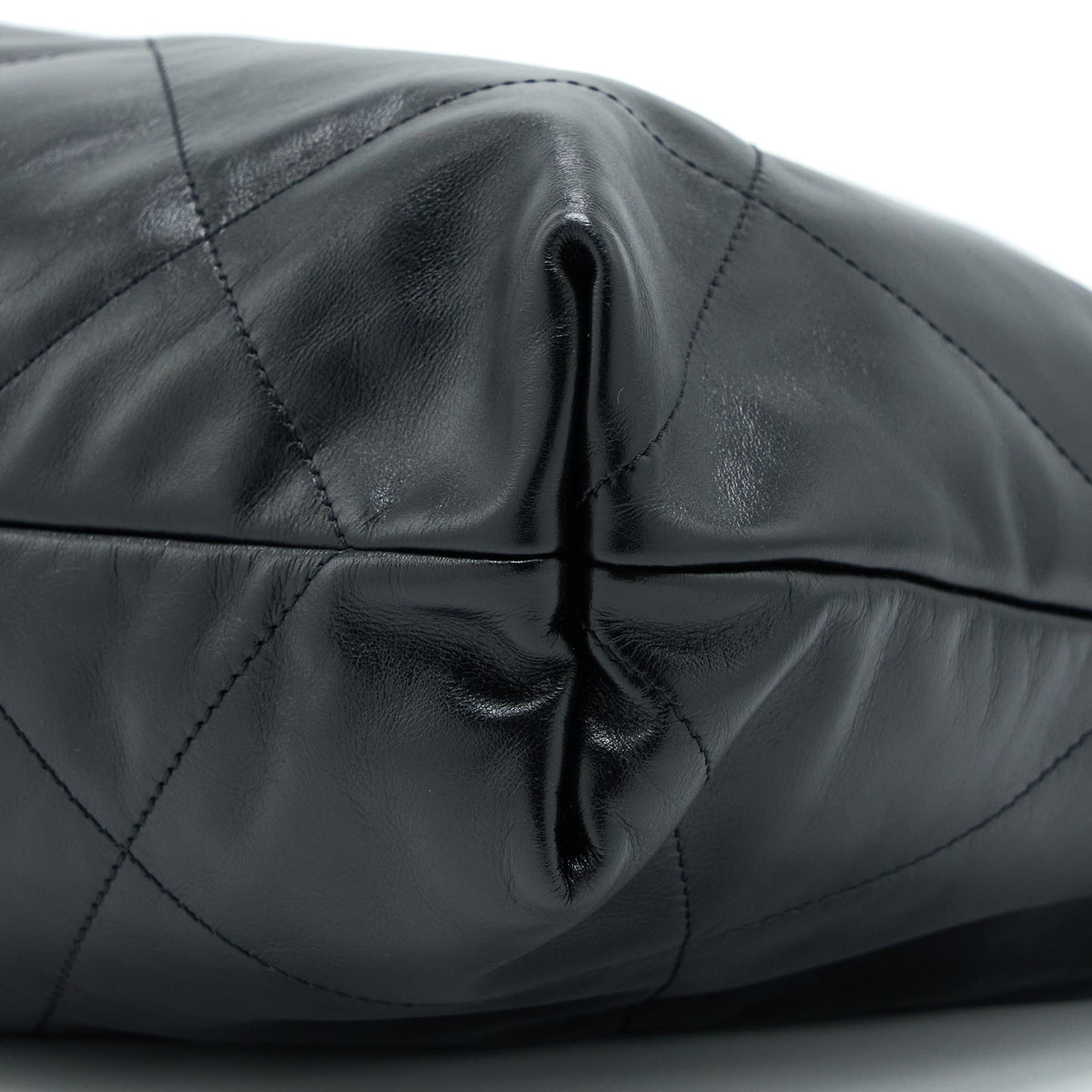 chanel-medium-22-bag-shiny-calfskin-black-brushed-ghw-microchip