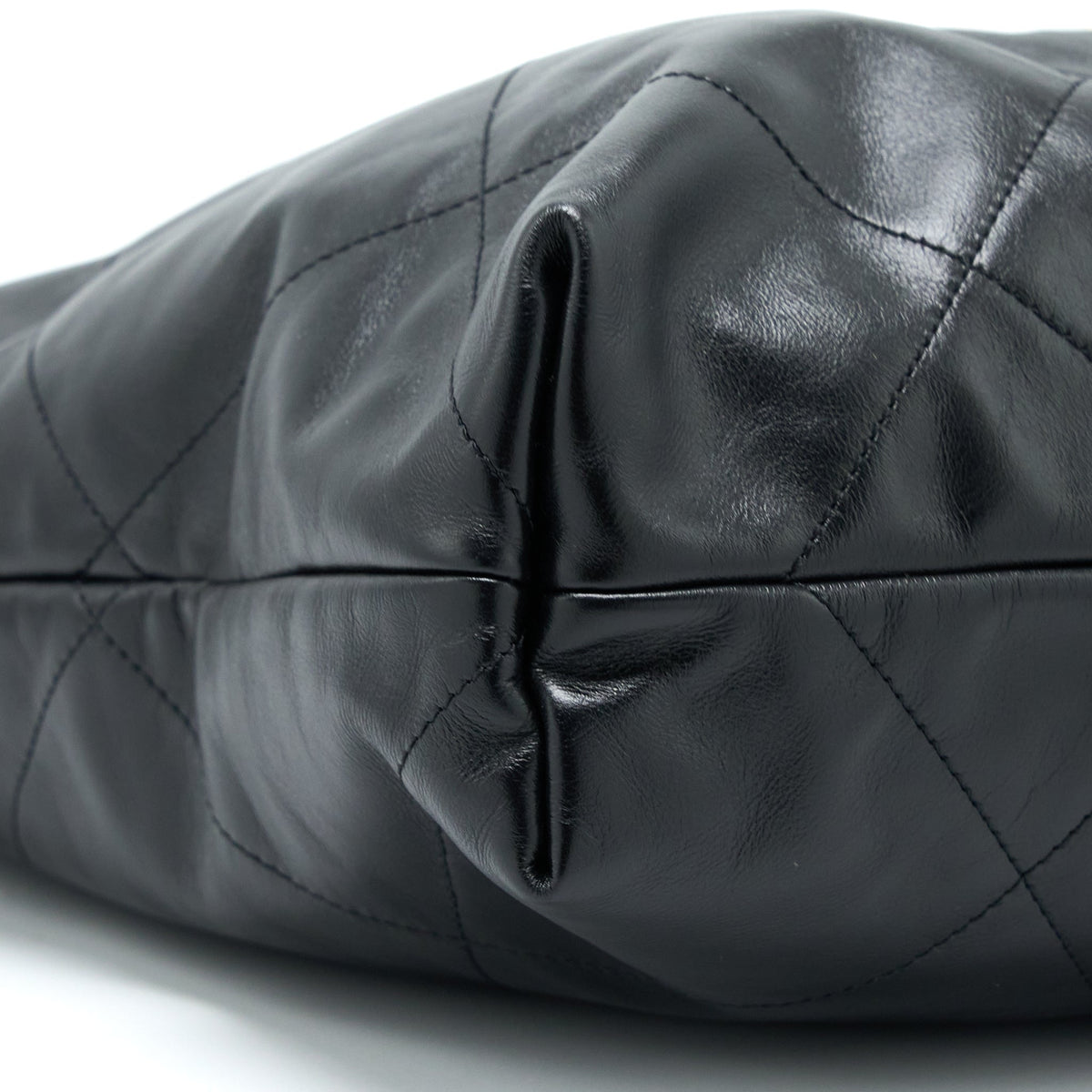 chanel-medium-22-bag-shiny-calfskin-black-brushed-ghw-microchip