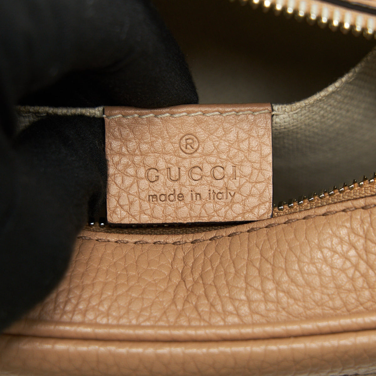 gucci-disco-camera-bag-in-beige