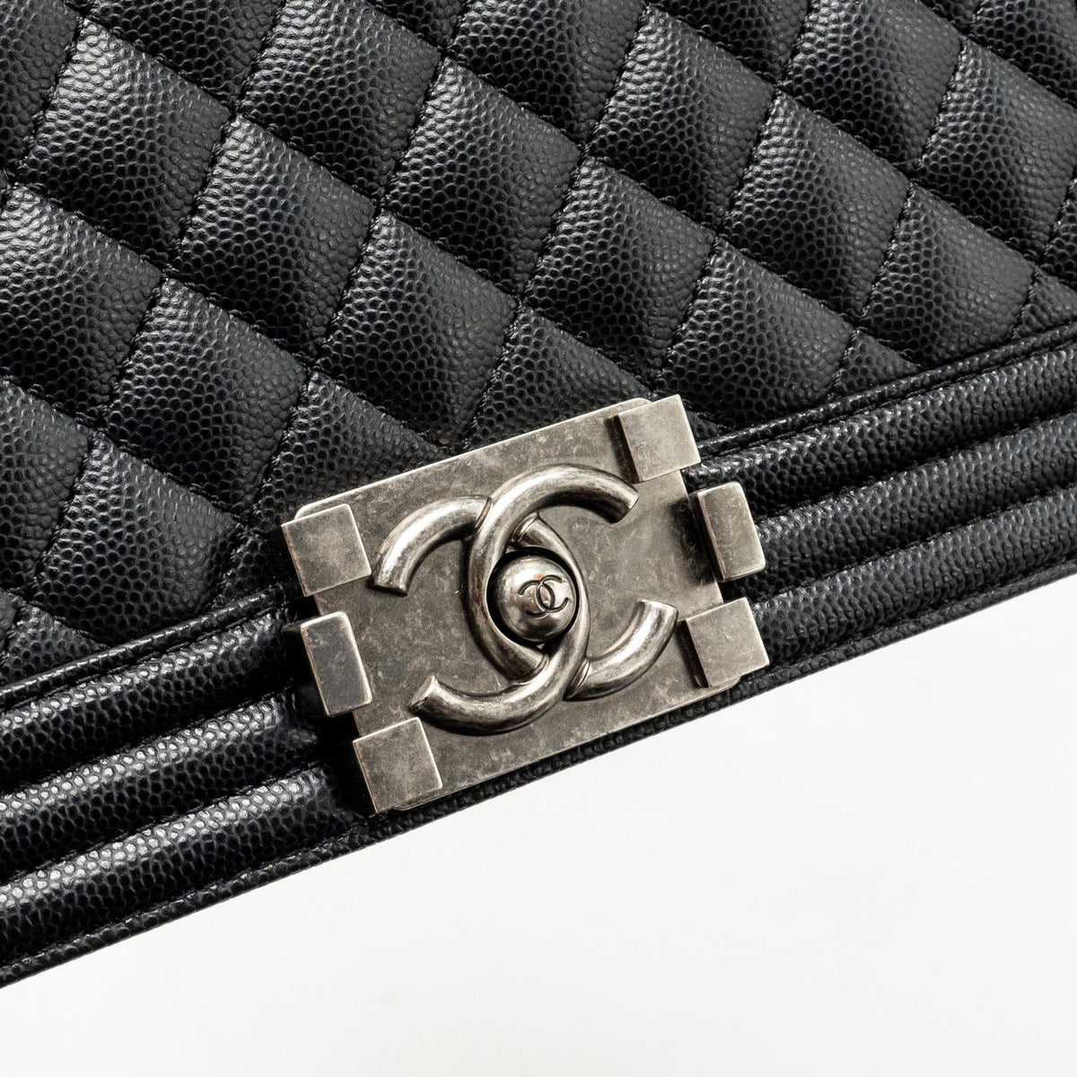 chanel-medium-boy-bag-caviar-black-shw-microchip-copy