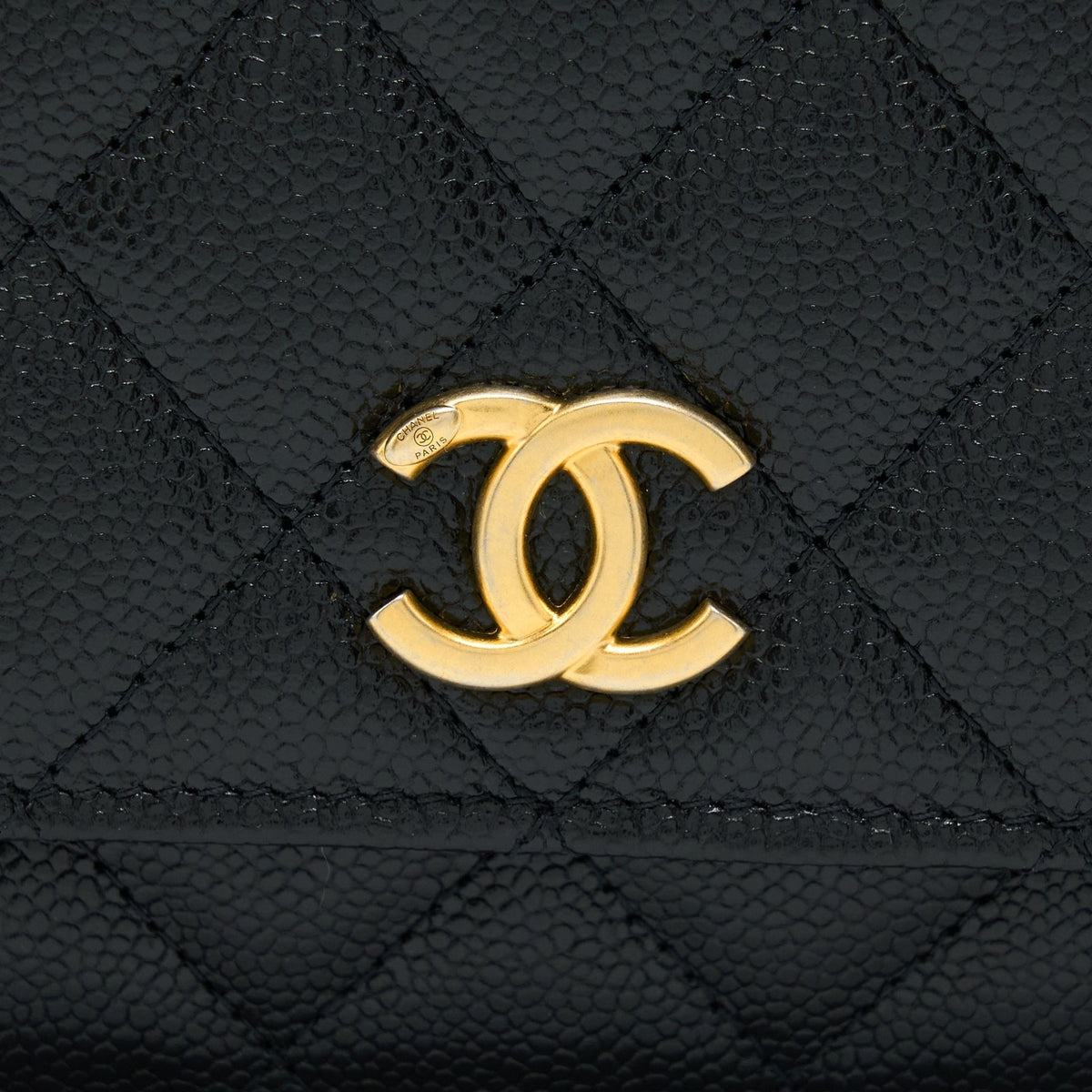 chanel-top-handle-wallet-on-chain-caviar-black-ghw-microchip