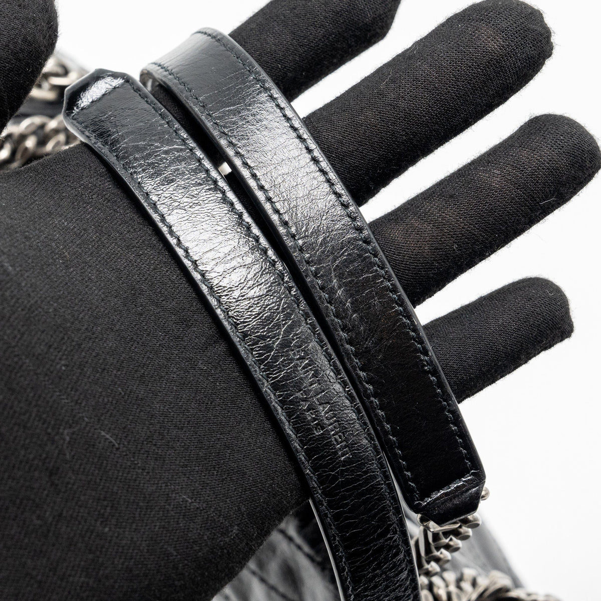 saint-laurent-ysl-medium-niki-calfskin-black-shw