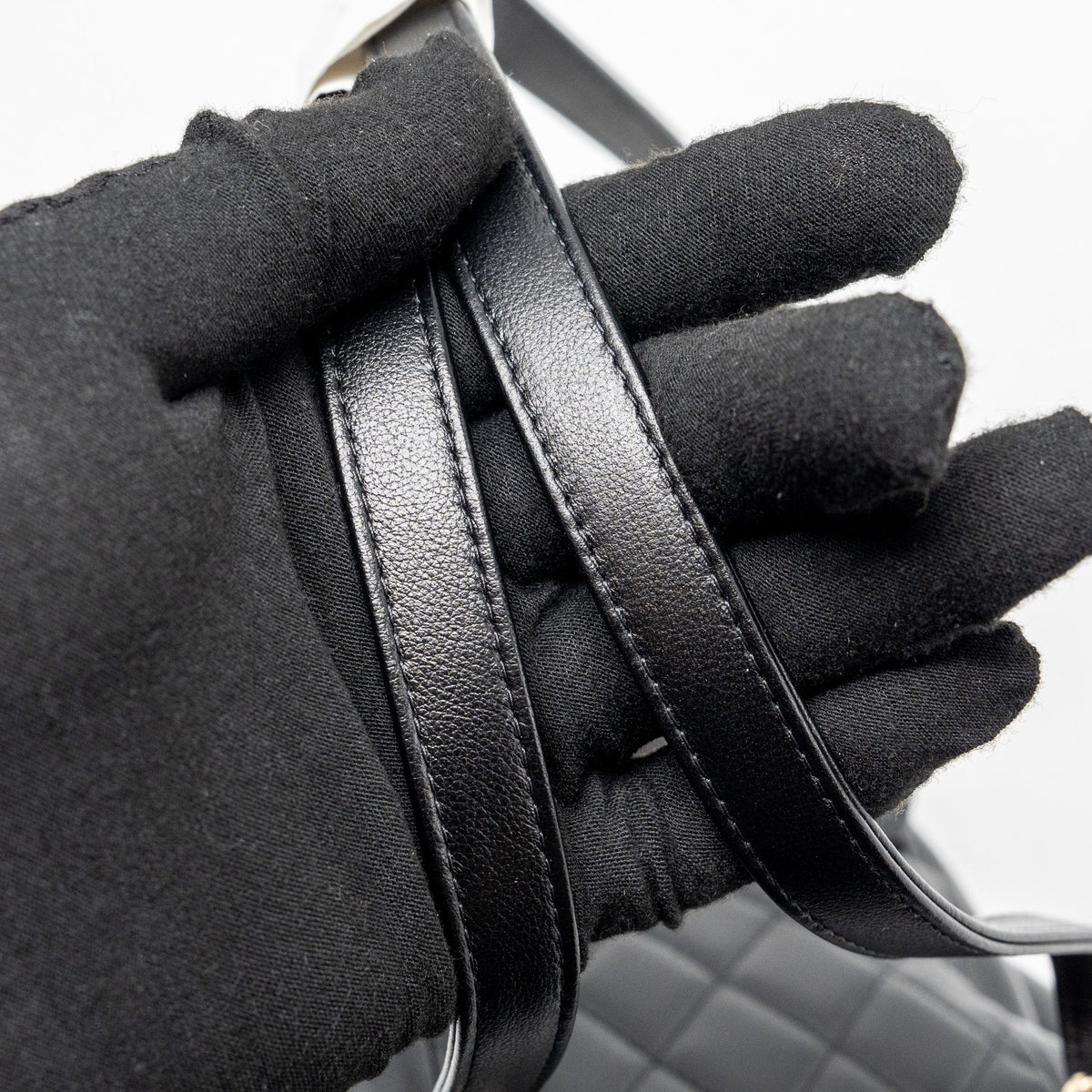 chanel-24p-small-duma-backpack-calfskin-black-lghw