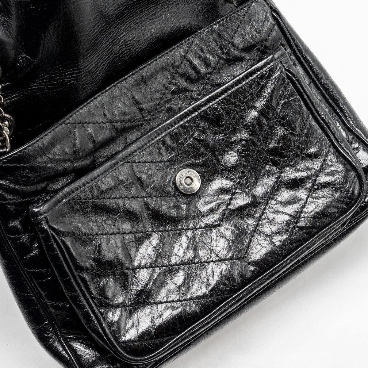 saint-laurent-ysl-medium-niki-calfskin-black-shw