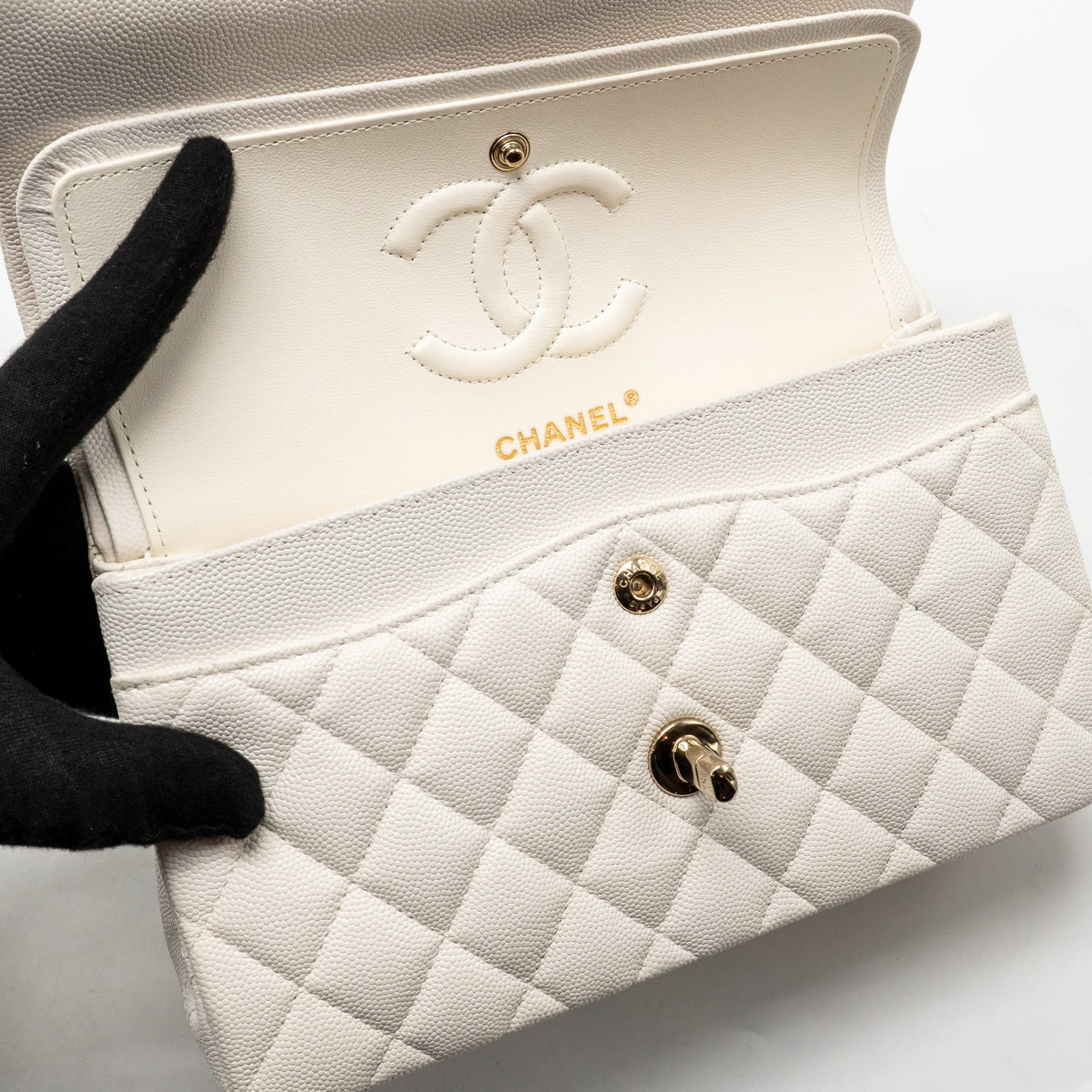 chanel-cf-white