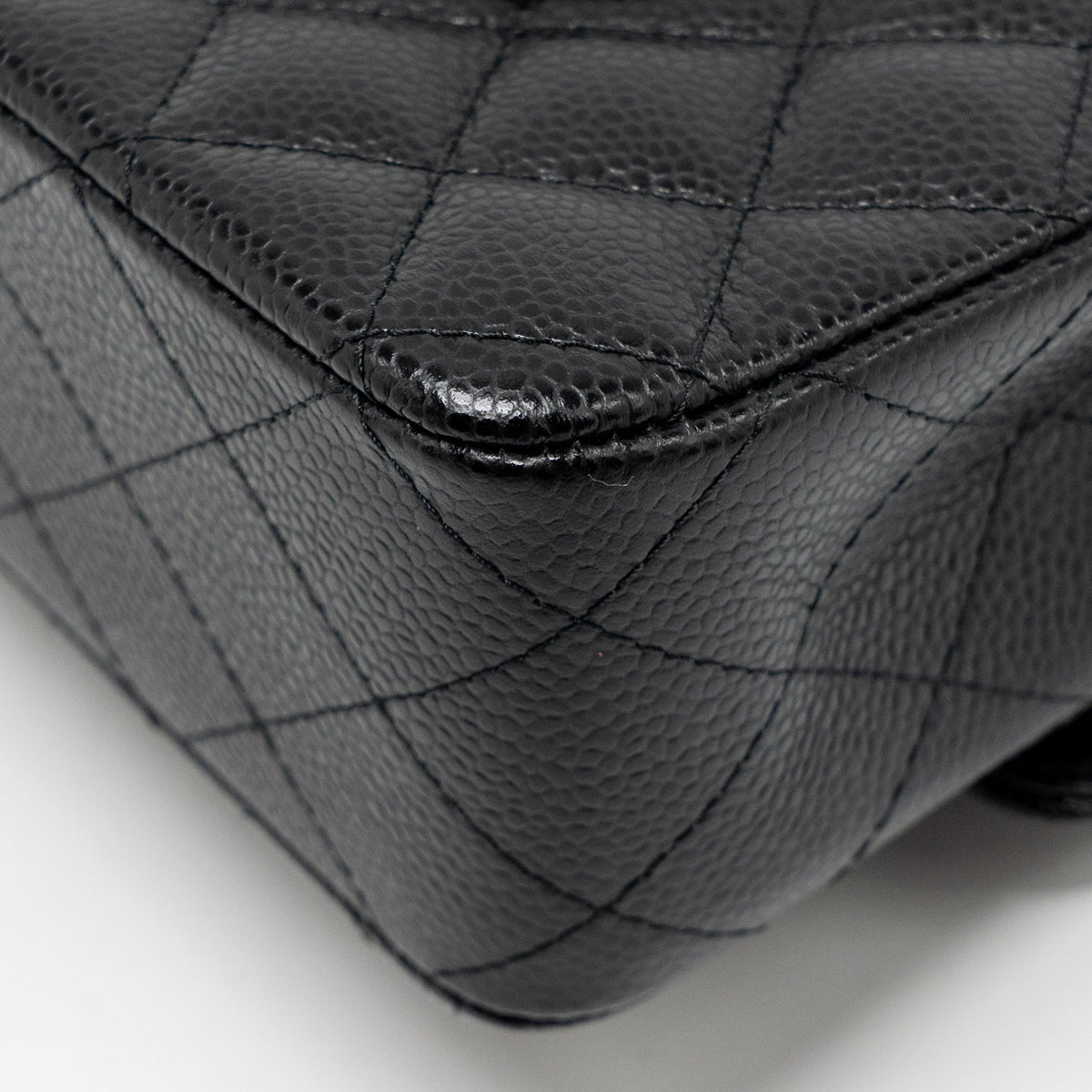 chanel-medium-classic-double-flap-bag-caviar-black-shw-15