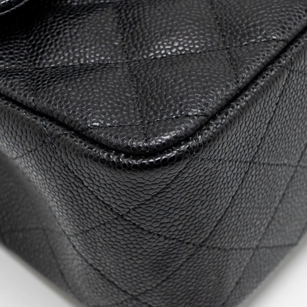 chanel-jumbo-classic-double-flap-bag-caviar-black-ghw-13