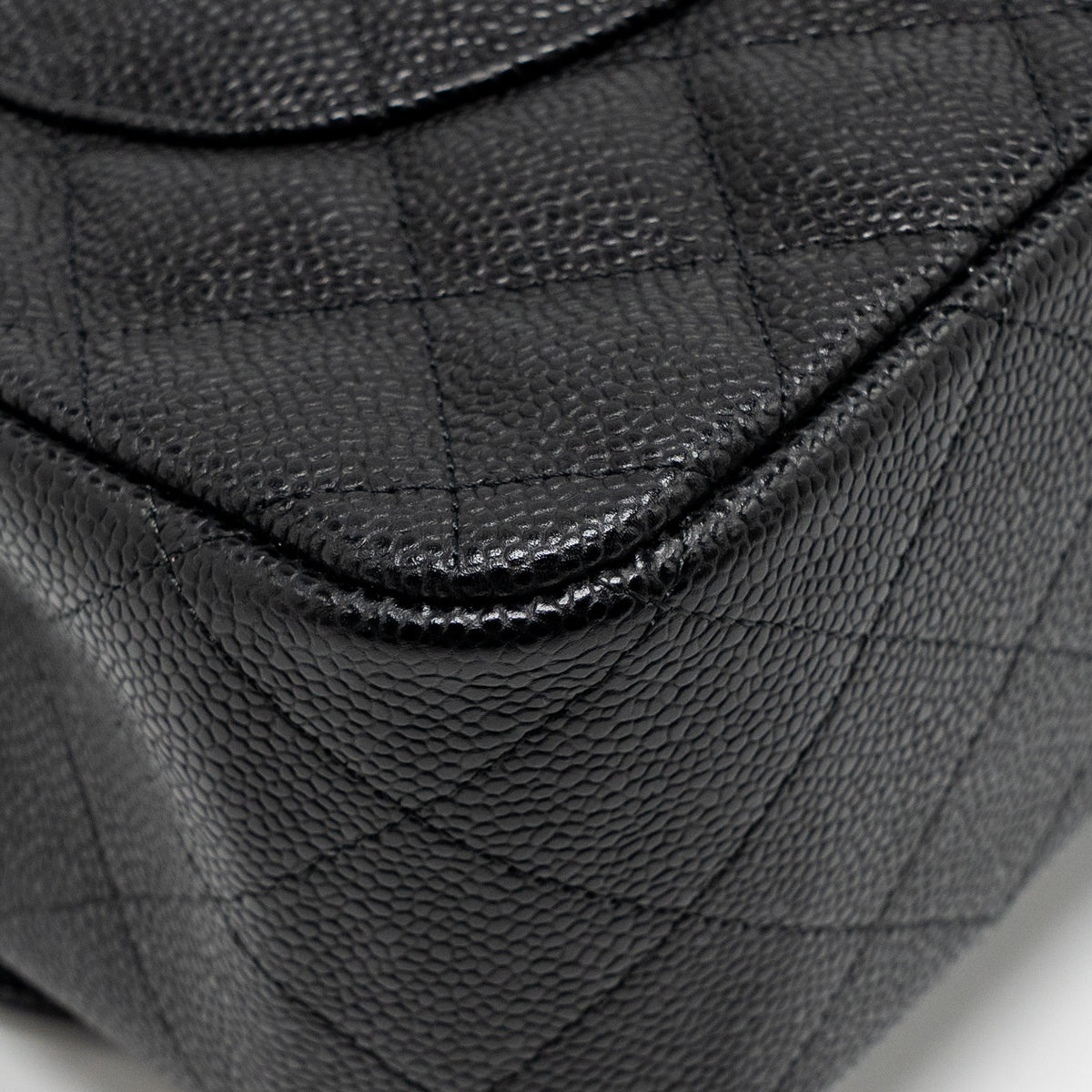 chanel-jumbo-classic-double-flap-bag-caviar-black-ghw-13
