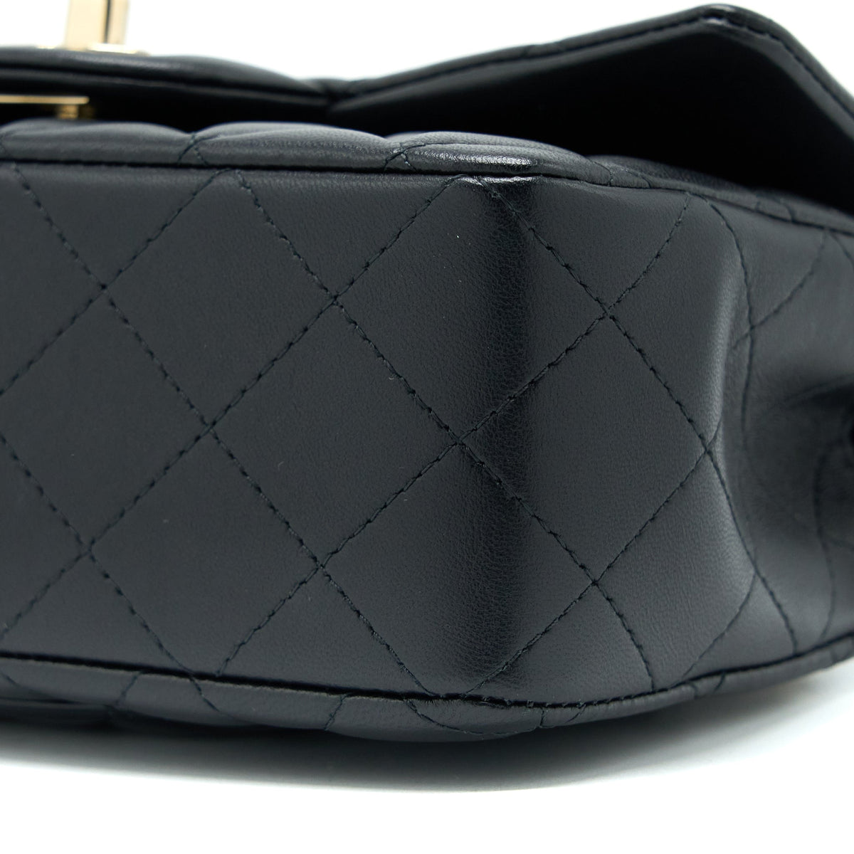 chanel-top-handle-mini-rectangular-flap-bag-lambskin-black-lghw-microchip-2