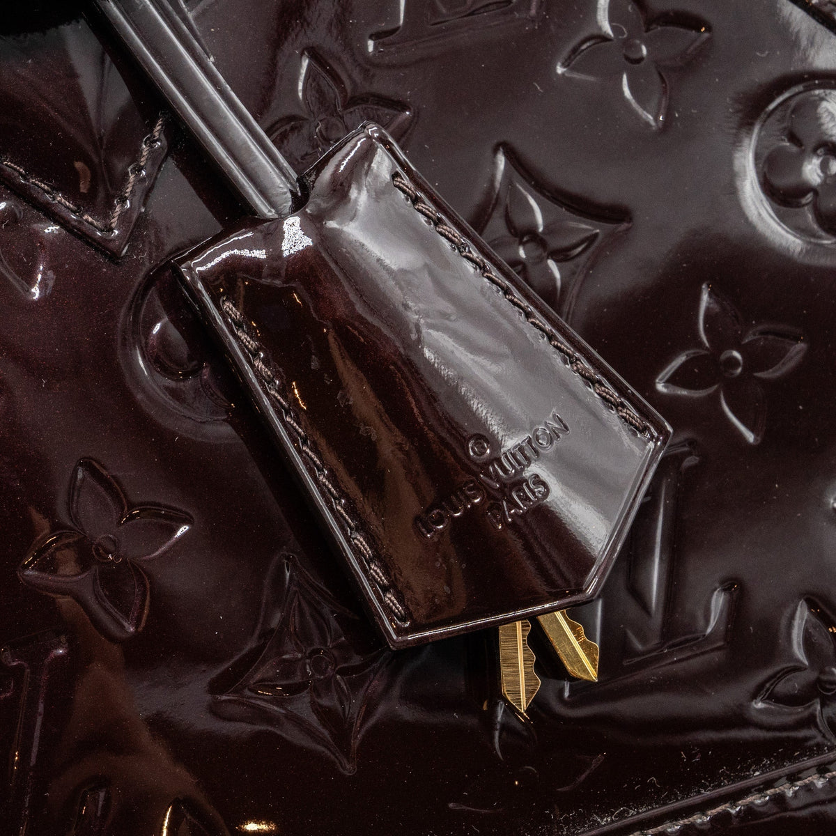 louis-vuitton-alma-bb-patent-amarante-ghw