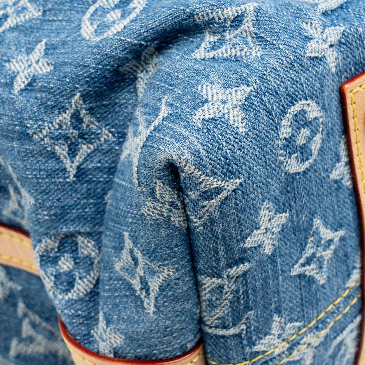 louis-vuitton-carryall-mm-monogram-denim-blue-ghw