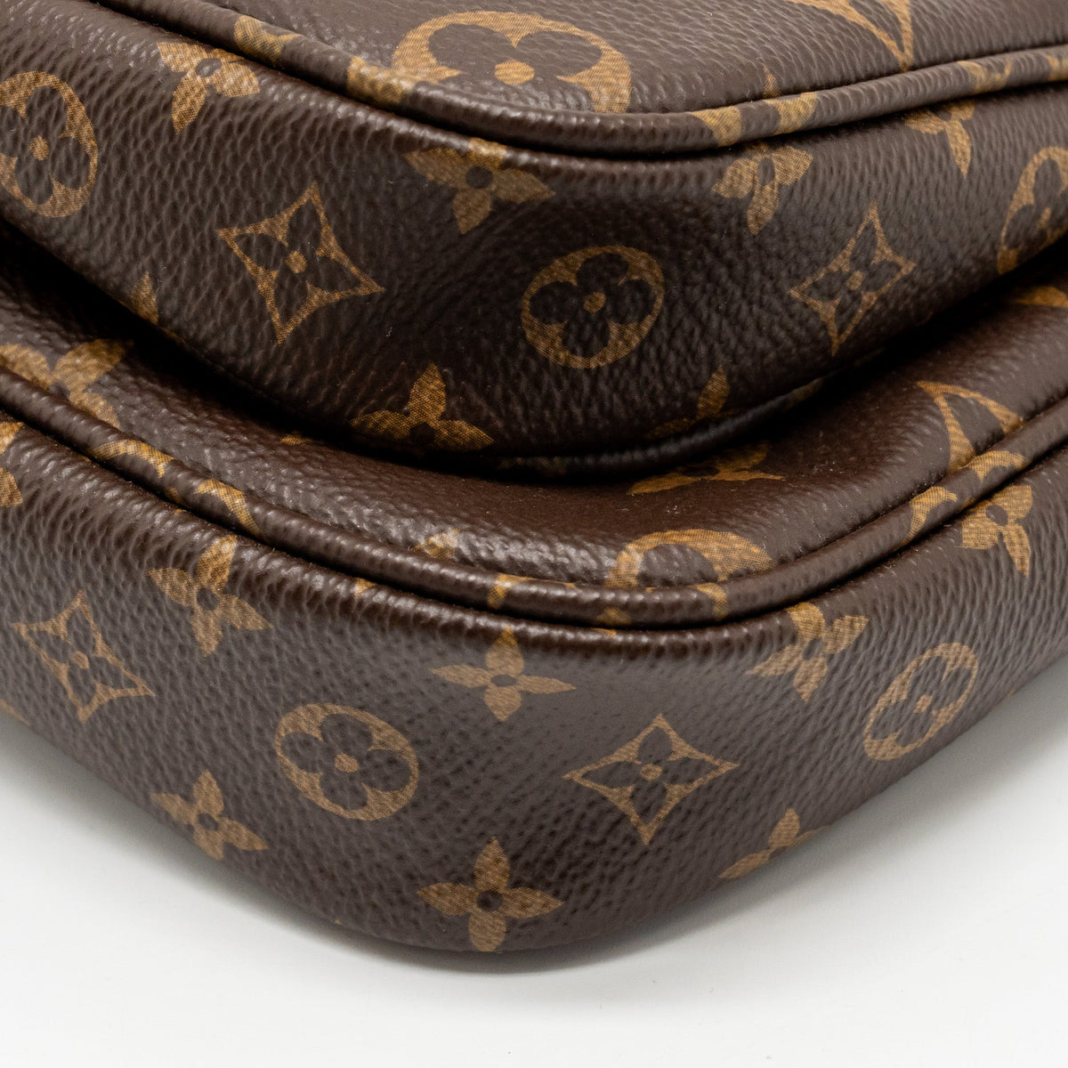 louis-vuitton-multi-pochette-accessories-khaki-strap-monogram-canvas-ghw-2