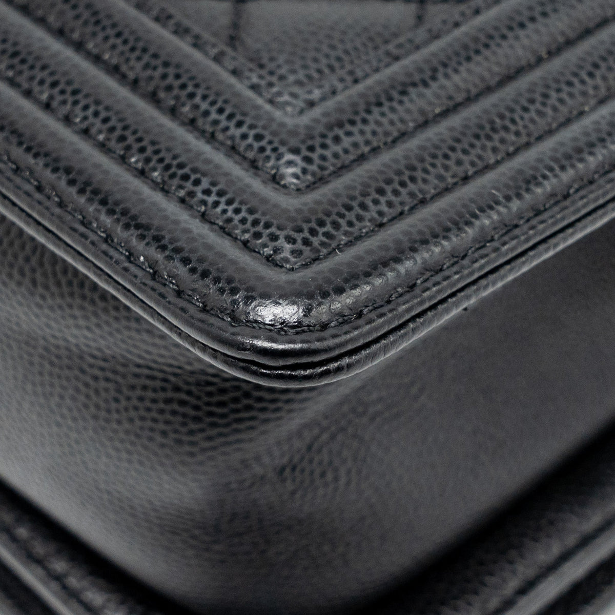 chanel-small-boy-bag-caviar-black-ghw-microchip-copy-1