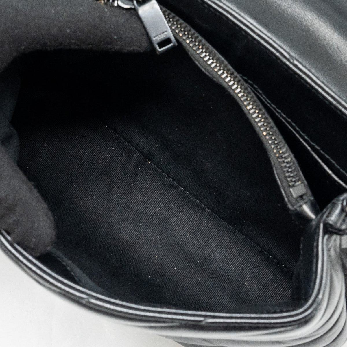saint-laurent-ysl-small-loulou-bag-calfskin-so-black