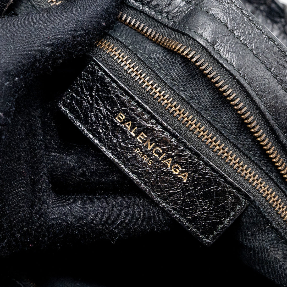 balenciaga-classic-city-bag-leather-black-ruthenium-silver-hardware