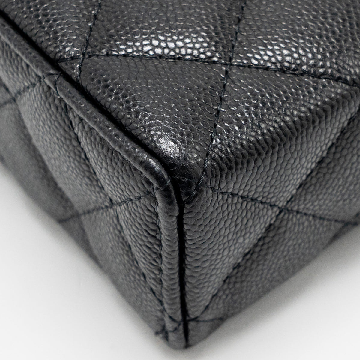 chanel-top-handle-vanity-with-chain-caviar-black-lgwh-microchip