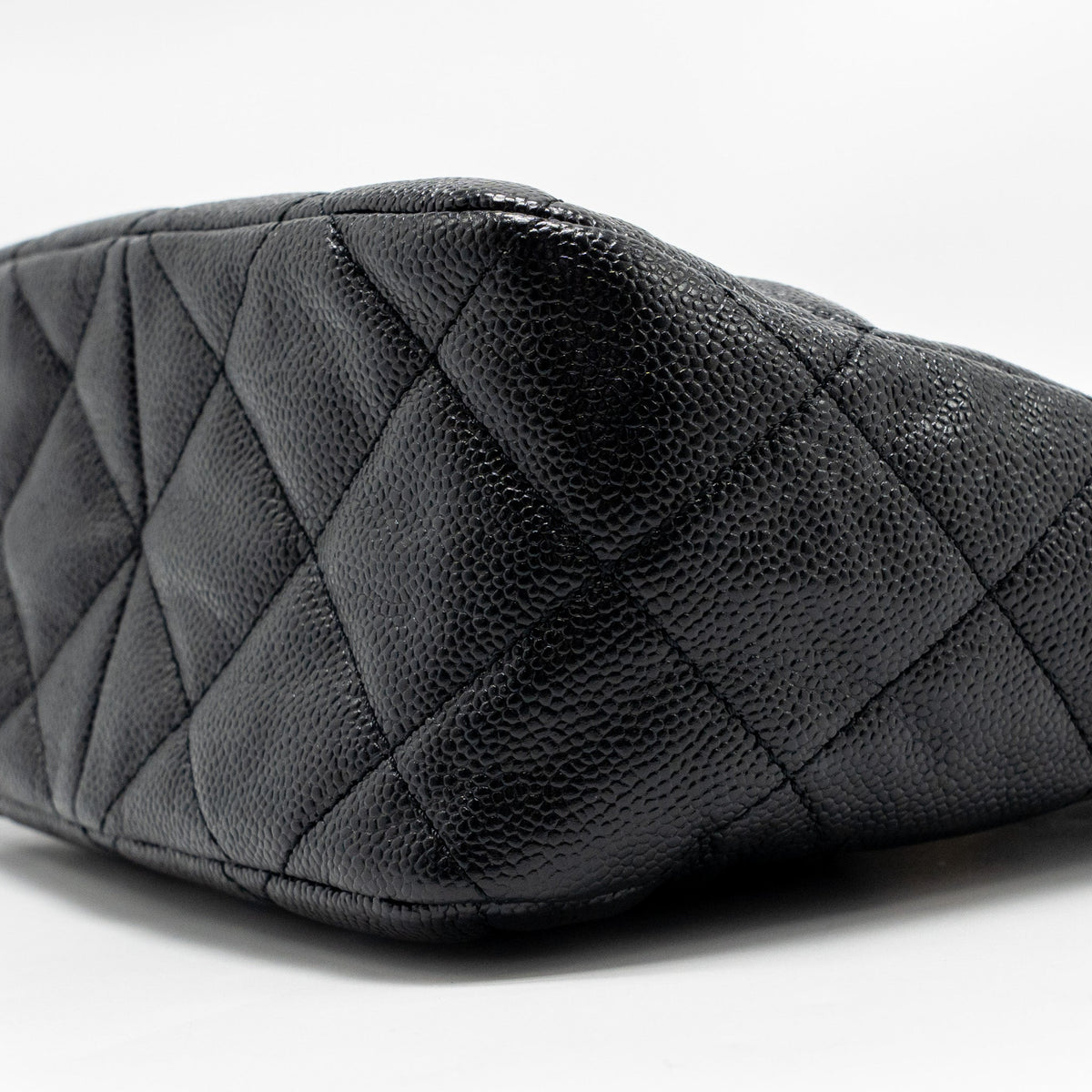 chanel-quilted-hobo-caviar-black-ghw-microchip