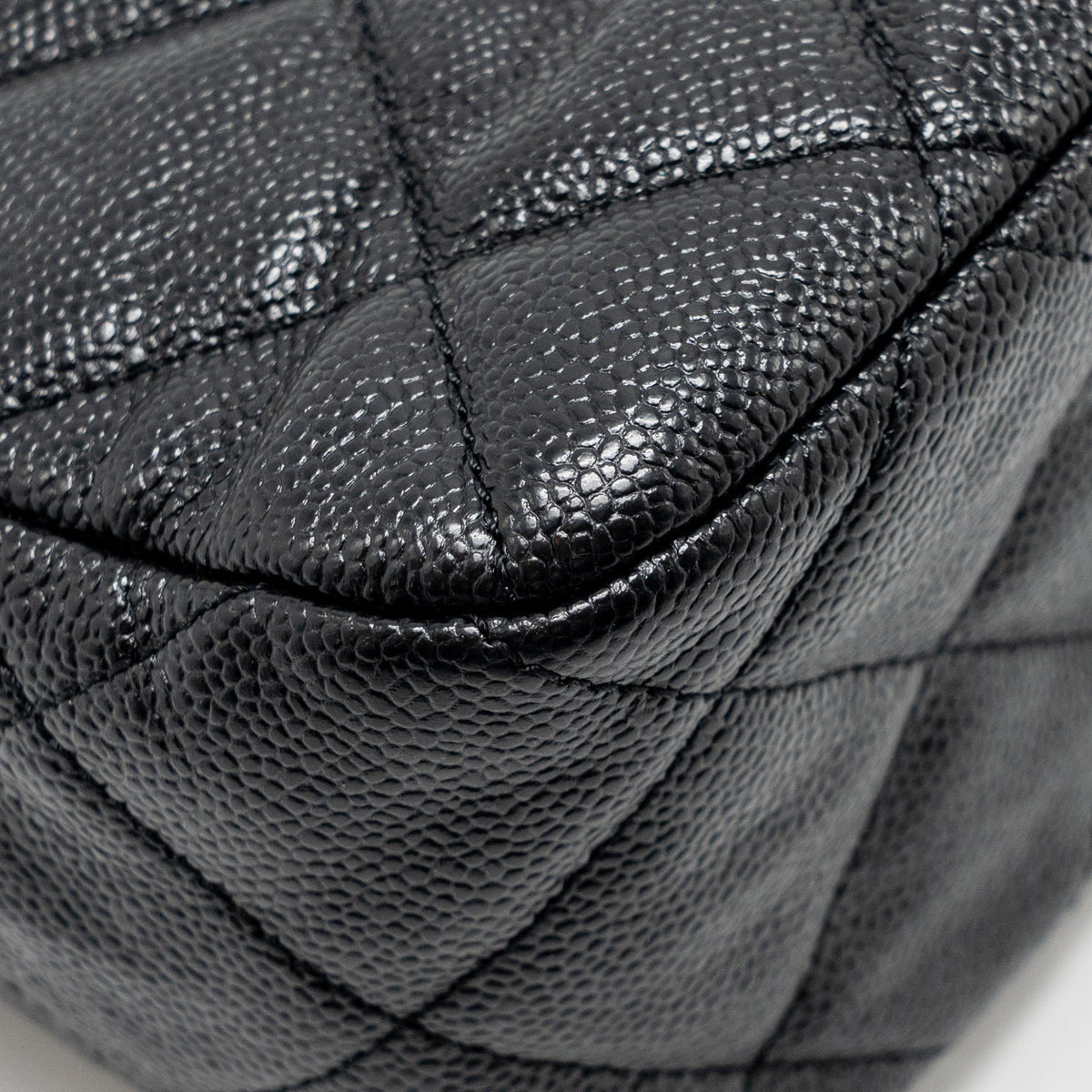 chanel-quilted-hobo-caviar-black-ghw-microchip