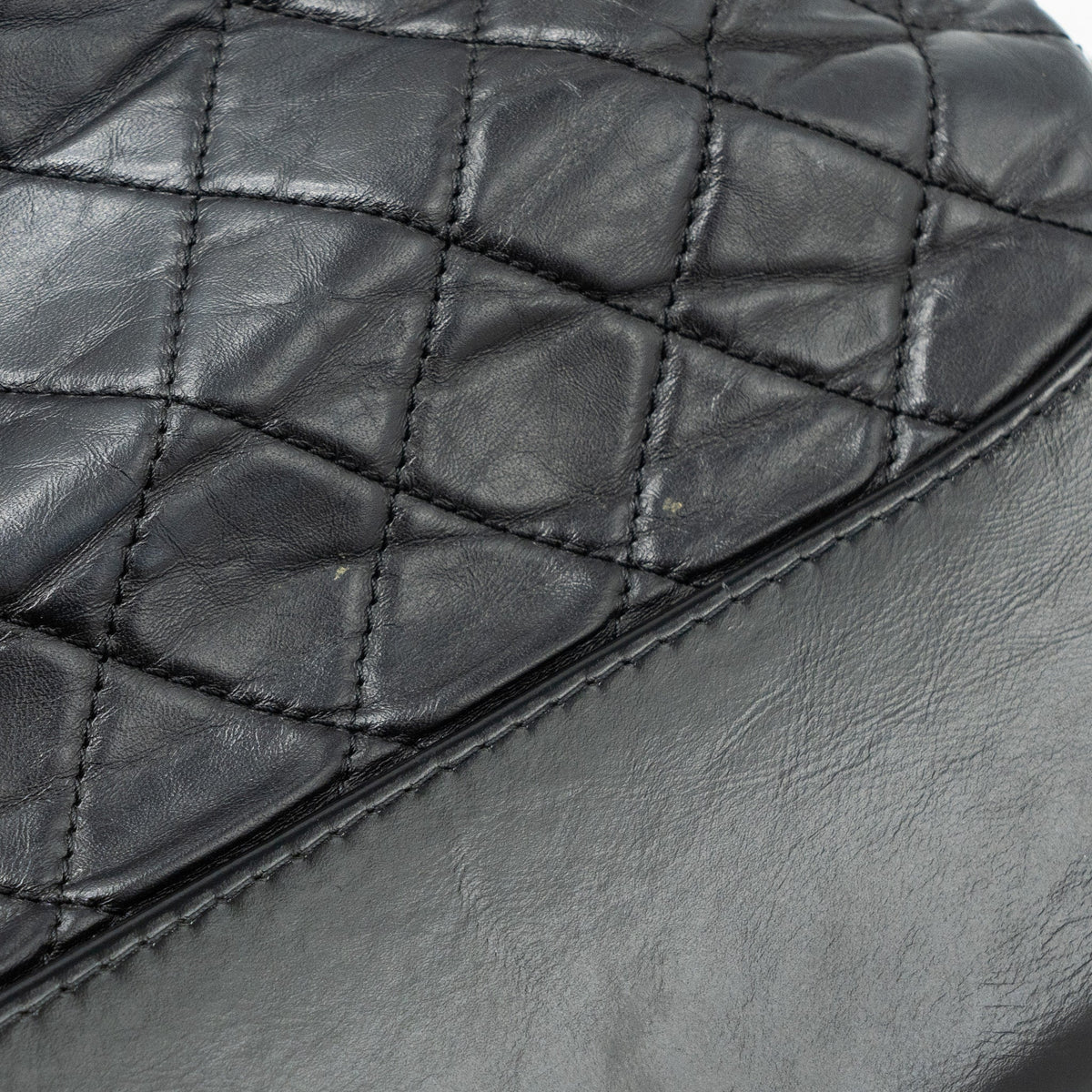 chanel-medium-gabrielle-hobo-bag-aged-calfskin-black-multicolour-hardware