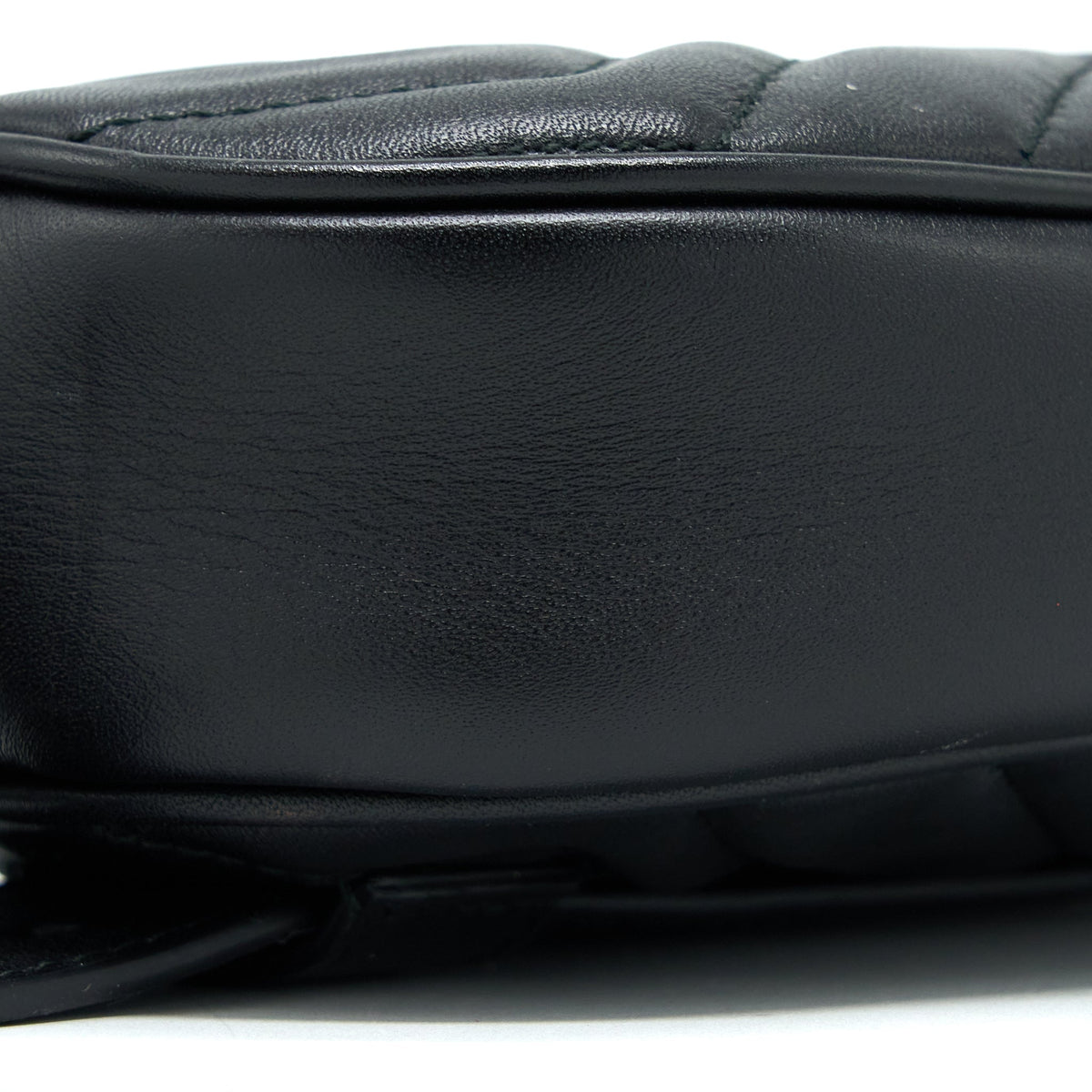 gucci-marmont-round-belt-bag-black-ghw-1