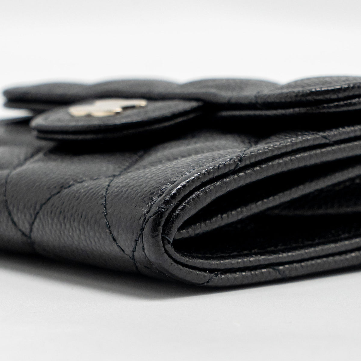 chanel-classic-flap-card-holder-caviar-black-lghw-microchip